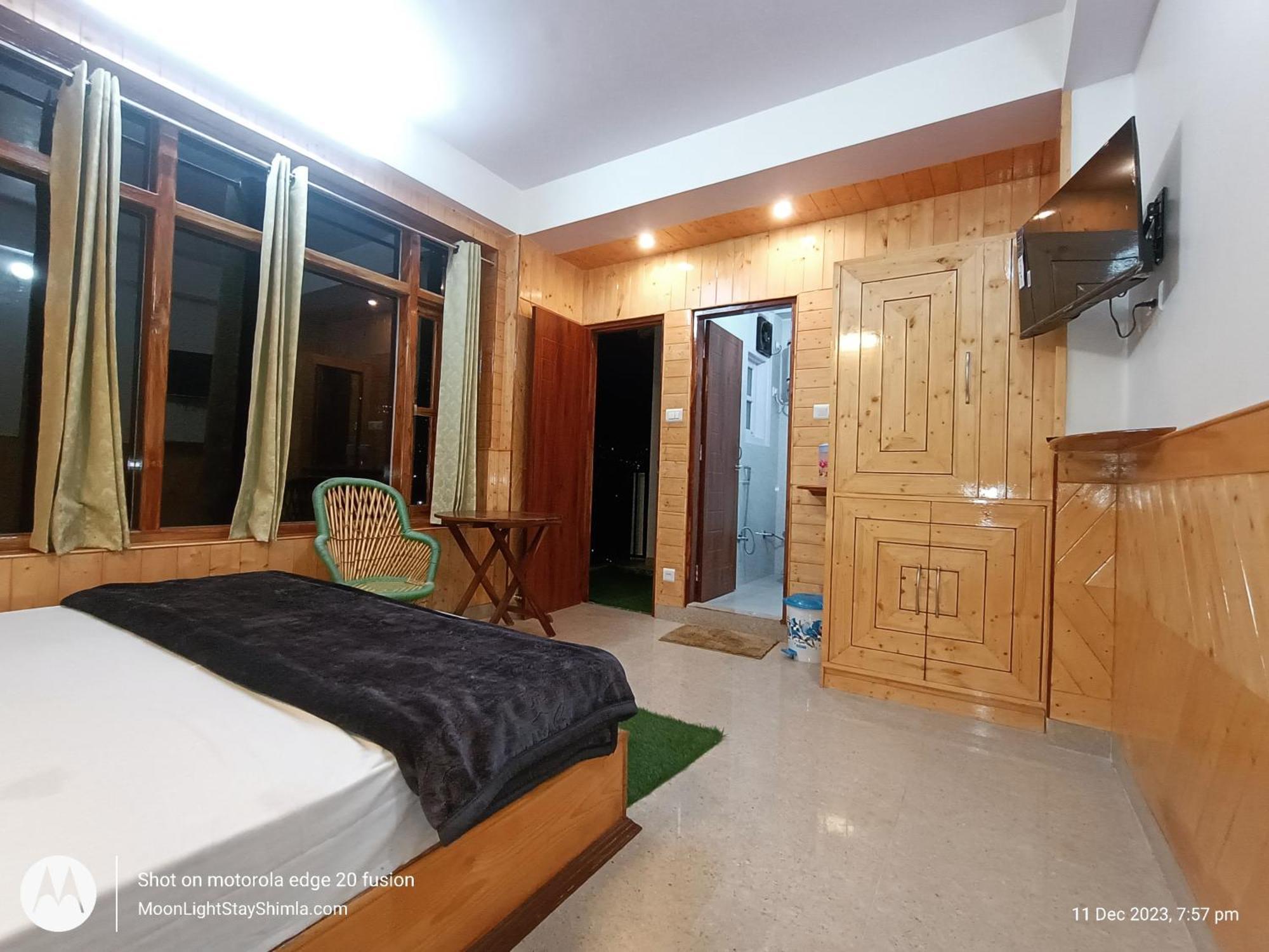 The Moonlight Stay - Shimla Room photo